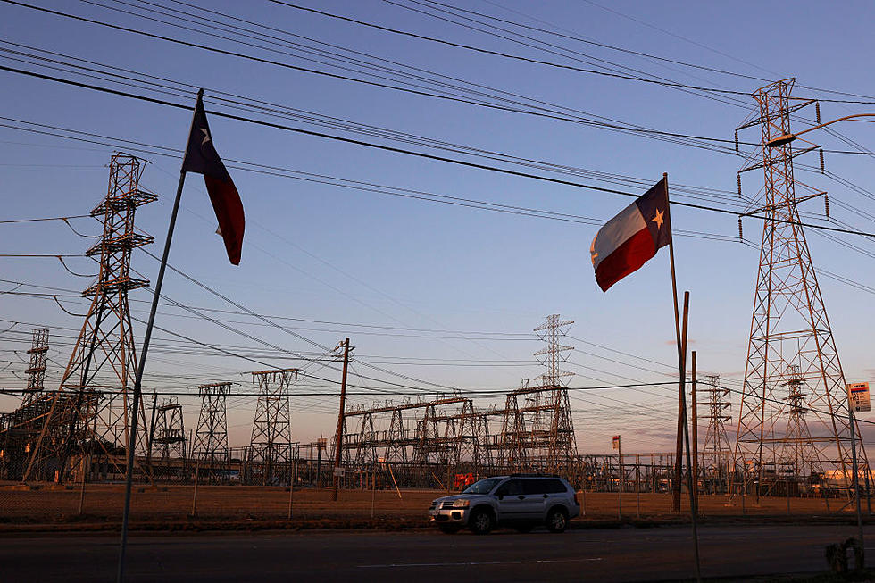 Texas Governor Abbott Expresses Confidence in ERCOT and Power Grid