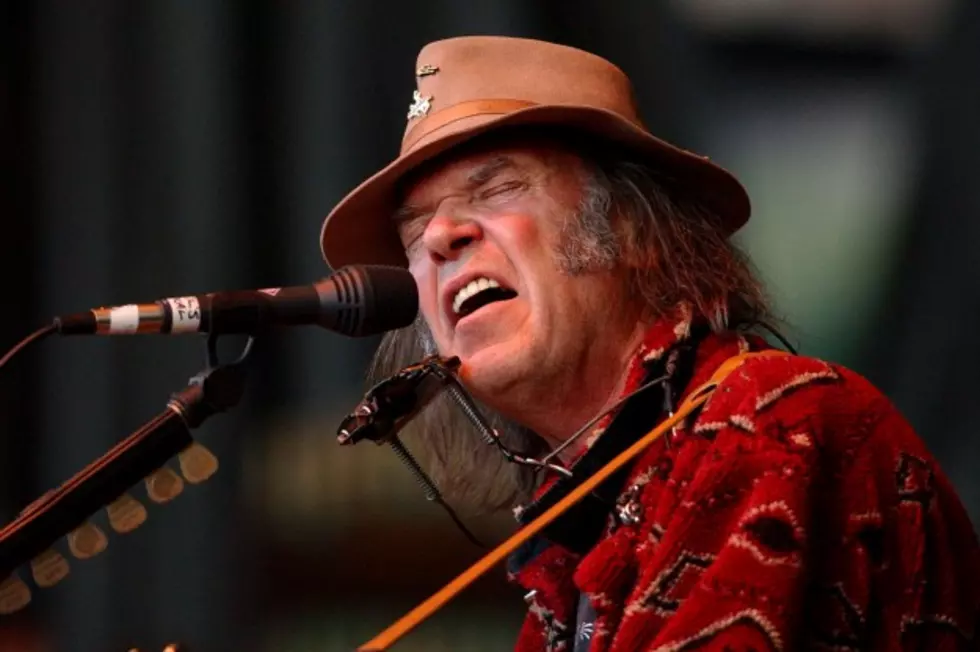 Neil Young Releases Video for ‘Jesus’ Chariot’ from Upcoming ‘Americana’ Album