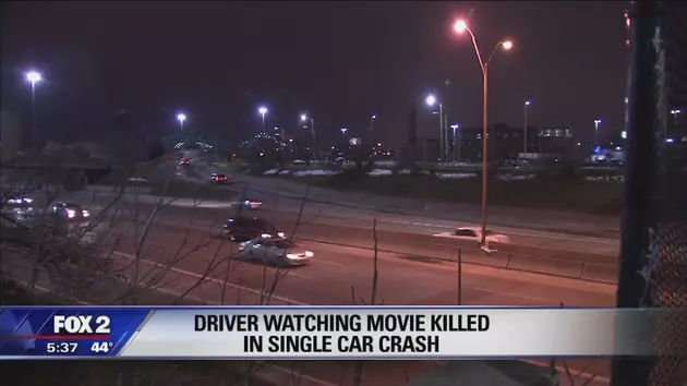Michigan Man Dies in Traffic Accident While Watching Porn and Driving