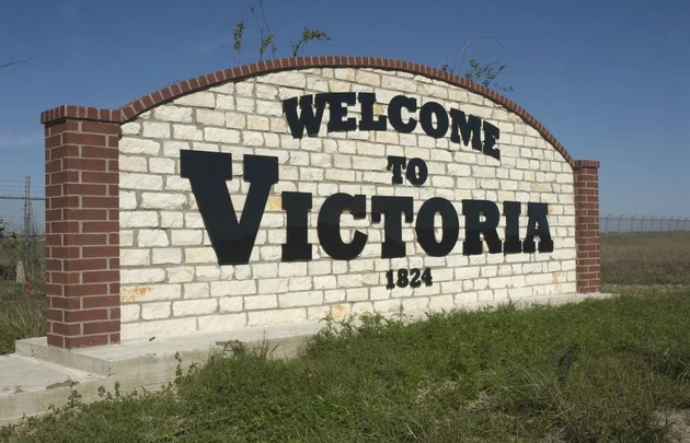 Victoria Ranked Among Best Small Cities for College Graduates
