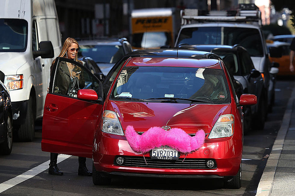 Is Lyft Operating in Victoria Illegally?
