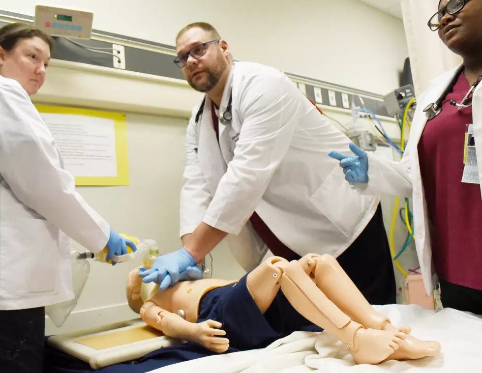 Victoria College Respiratory Students Get State-of-the-Art Training with Mannequins