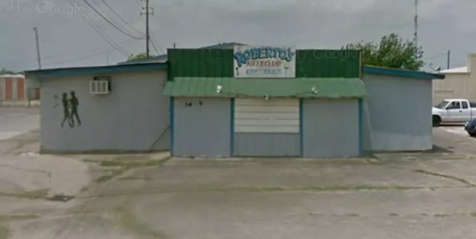 THROWBACK THURSDAY: Roberto’s Cocktails in Victoria