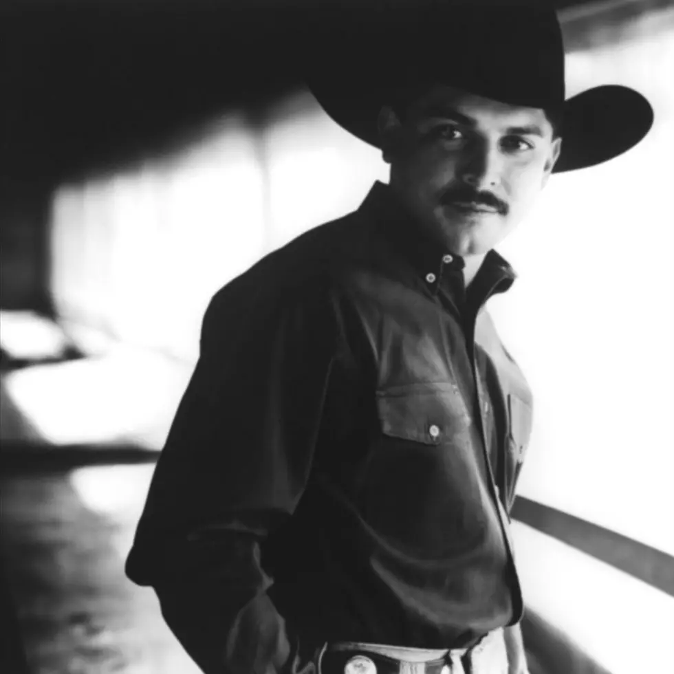 Celebrating Emilio’s Birthday With a Look Back to His Last Performance in Victoria