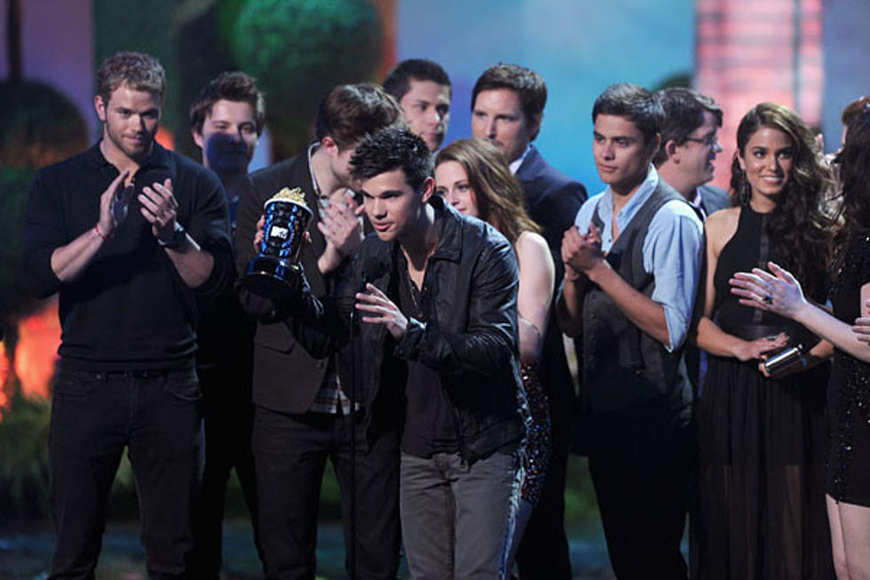 Stars Celebrate at the 2011 MTV Movie Awards [PHOTOS]