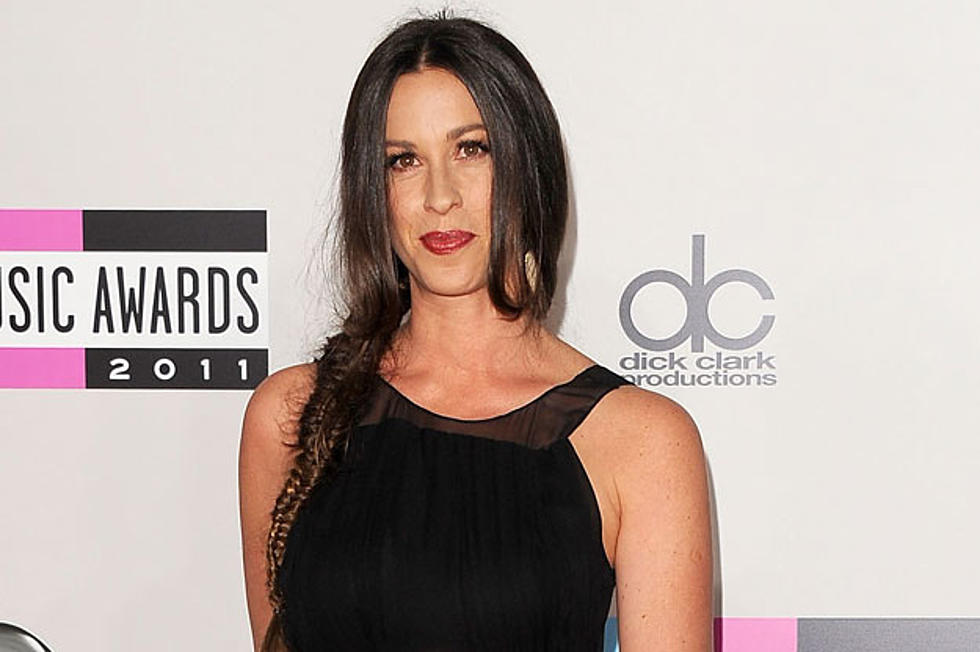 Listen to Alanis Morissette’s New Single ‘Guardian’