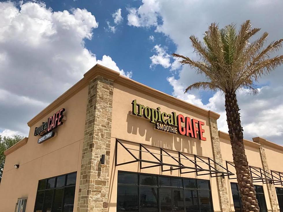 Tropical Smoothie Cafe Turns 1