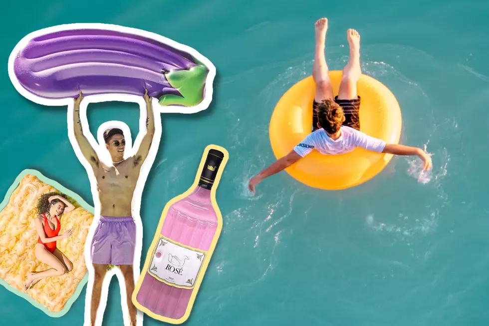 10 Hilarious Tubes You Need For Your Next Beach Day
