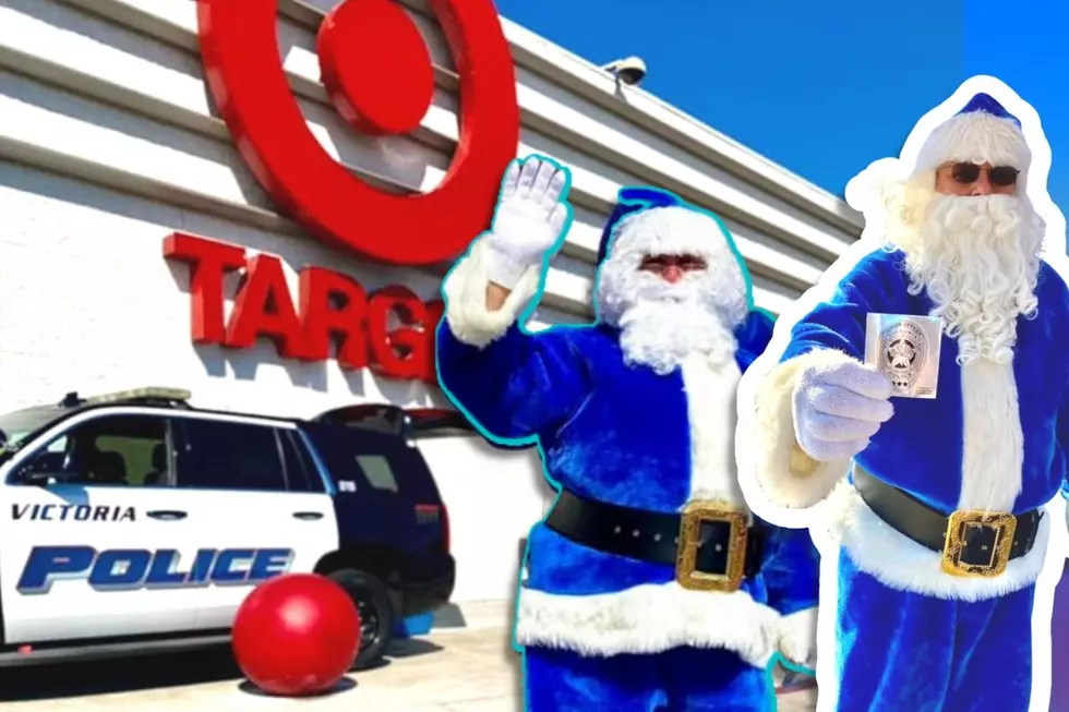 Blue Santa is Back and Victoria Police Department is Ready To Help