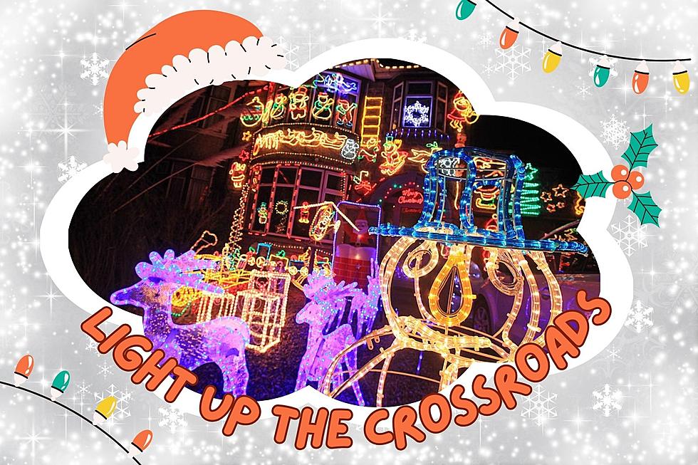 Light Up the Crossroads in 2023— Show Us Your Brightest and Most Beautiful Holiday Displays