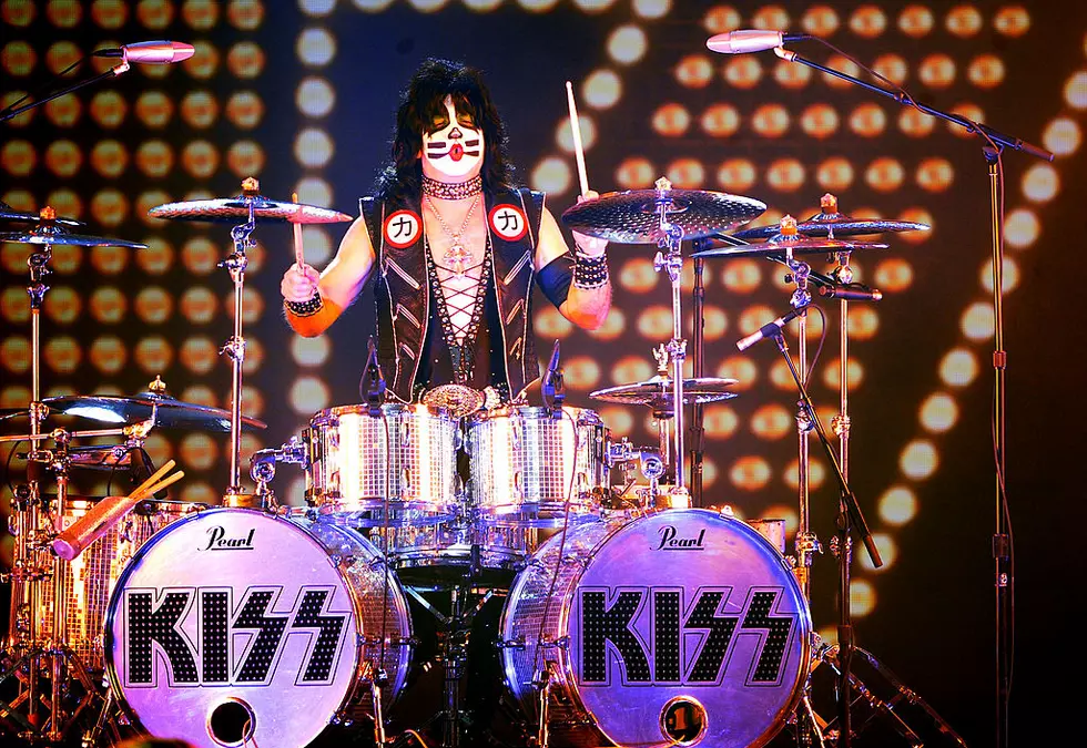 Drummer for Kiss, Eric Singer, Is Now an Honorary Texas Officer