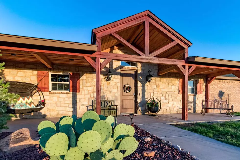 This Cabin In Palo Duro Canyon Has Convinced Me To Go &#8220;Glamping&#8221;