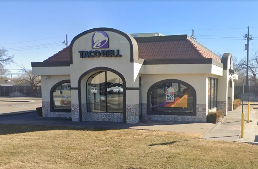 Amarillo’s Taco Bell Fumbled the Mexican Pizza, What the Heck is Happening?