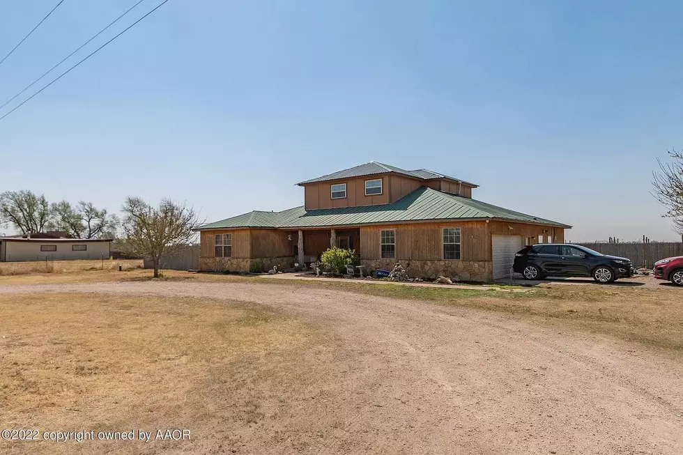 [PHOTOS] Can You Really Live the Cabin Life in Amarillo?