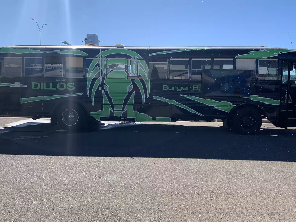 [REVIEW] Dillo’s Burger Bus Upping the Amarillo Food Truck Game