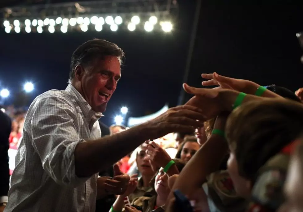 Mitt Romney Shows Soft Side to Florida Voters