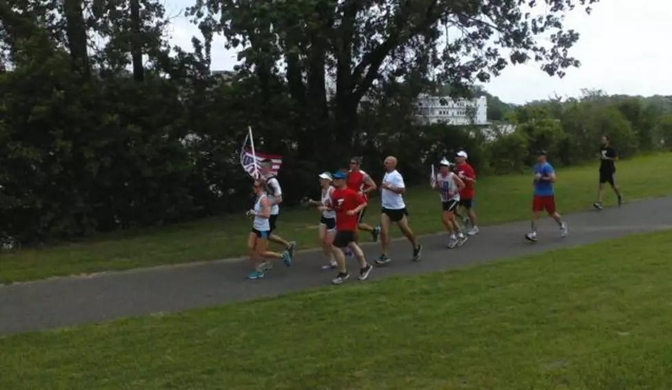 Local Team RWB Chapter Holds Memorial Run For Boston Marathon Bombing Victims [PHOTOS]