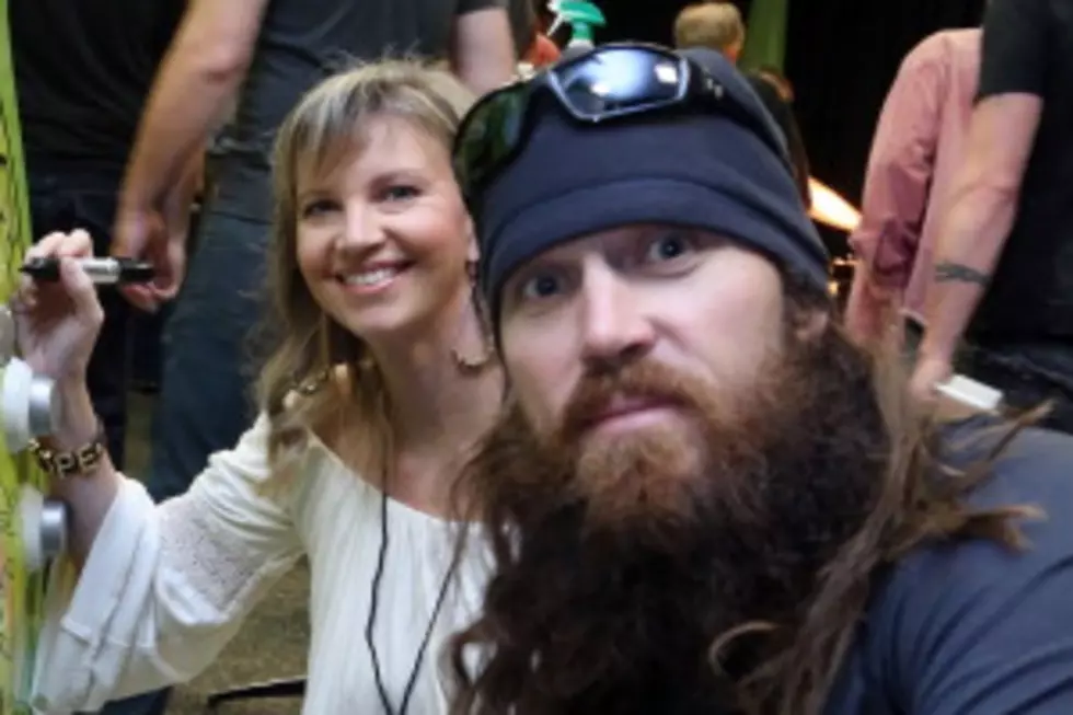 Duck Dynasty’s Jase and Missy Robertson Share a Painful Moment in Their Lives (Video)