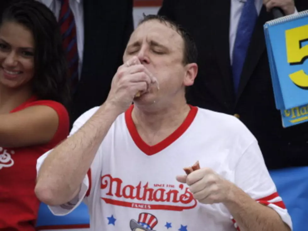 Joey Chestnut Wins 8th Straight Nathan&#8217;s Hot Dog Eating Title