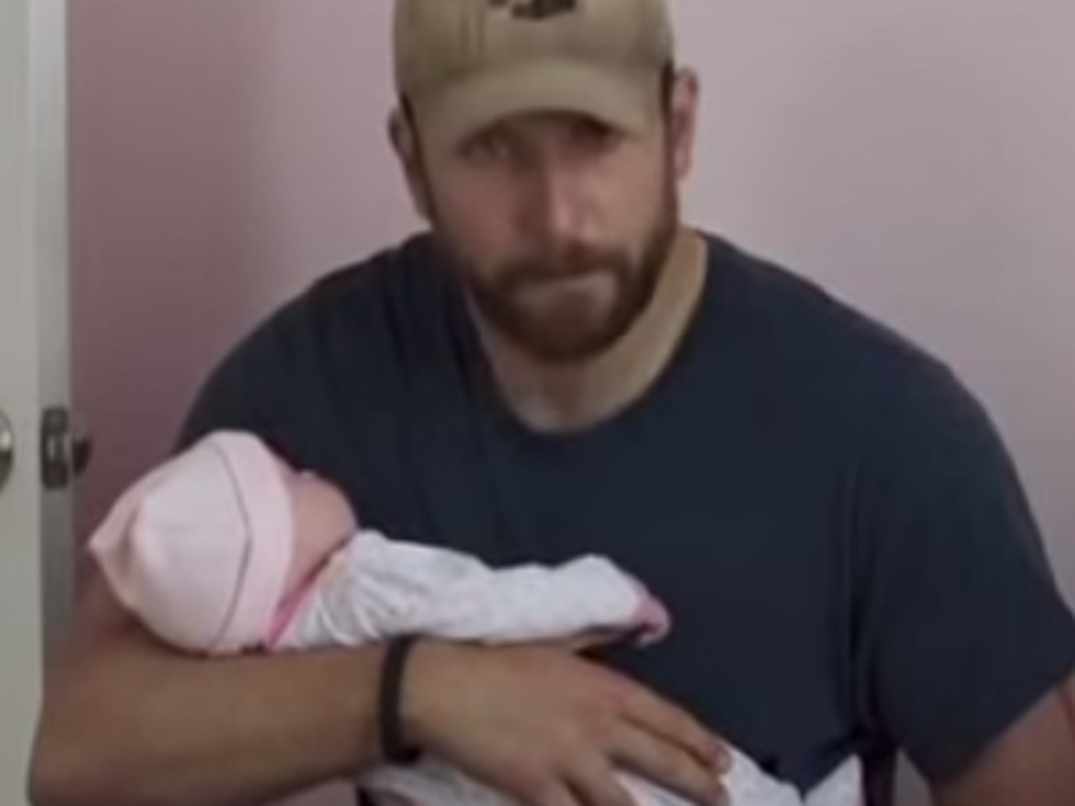 &#8216;American Sniper&#8217; Fake Baby Scene Draws Criticism (Video)