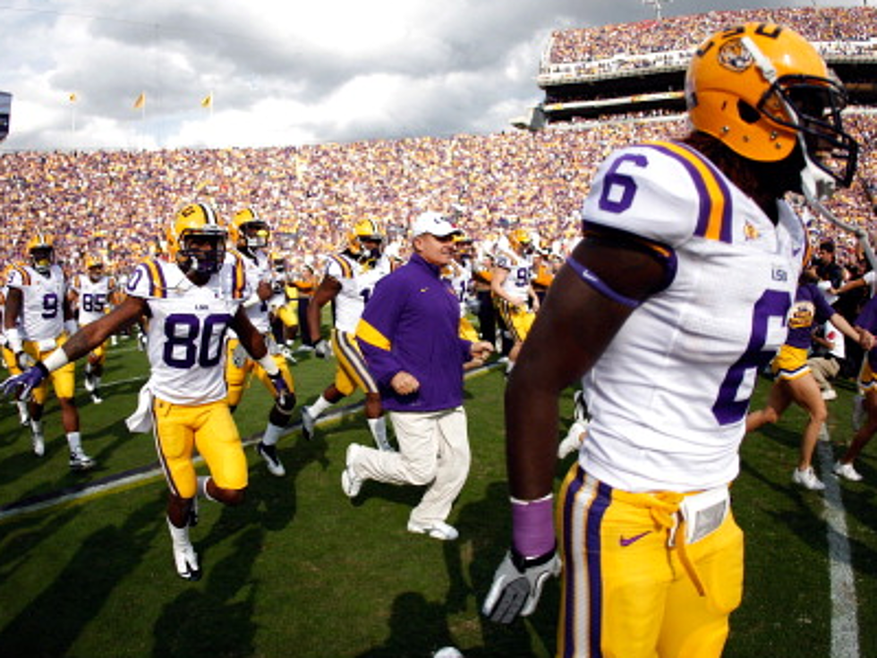 LSU Football Assistants Salaries Top $5 Million A Year Mark