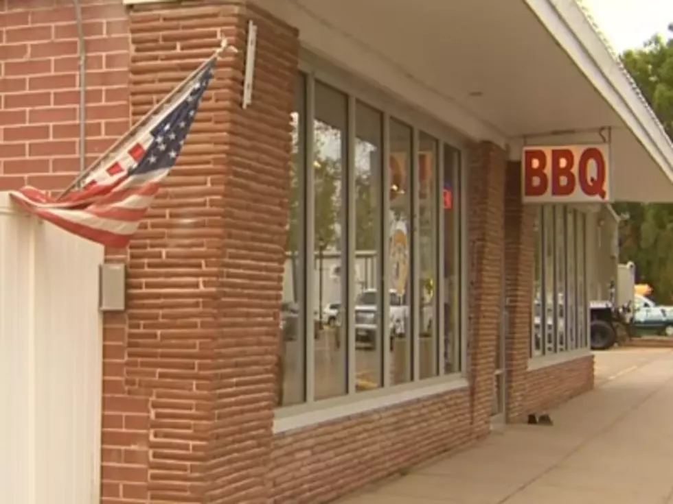 BBQ Restaurant Plans ‘White Appreciation Day’ [VIDEO]