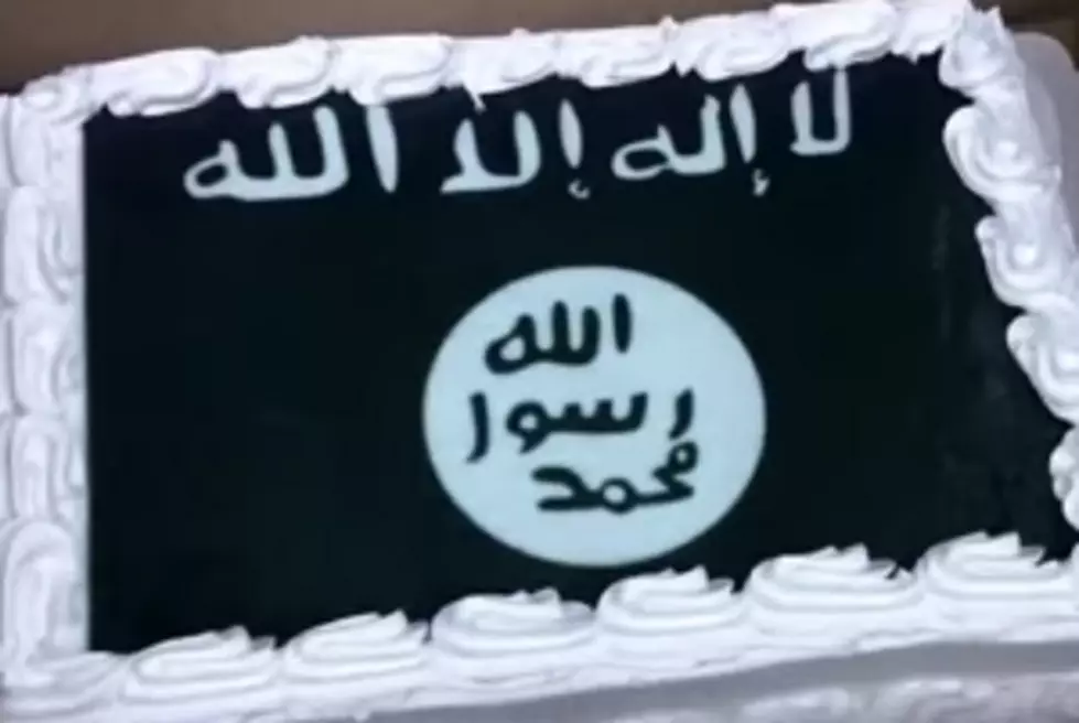 Louisiana Walmart Says No To Rebel Flag Cake, Yes To Cake With ISIS Flag [VIDEO]