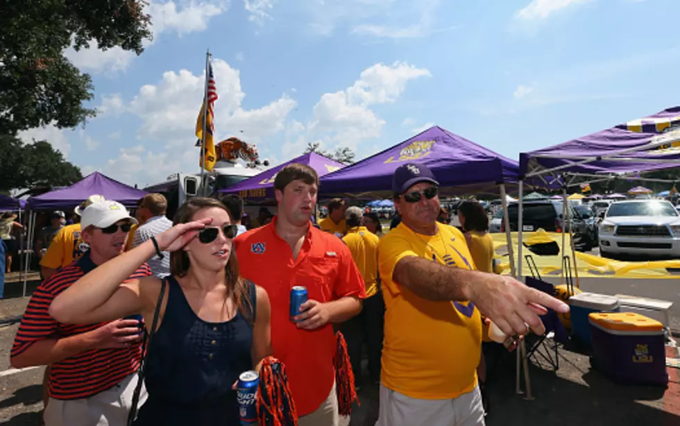Syracuse Portrays LSU Fans As Traveling Alcoholics