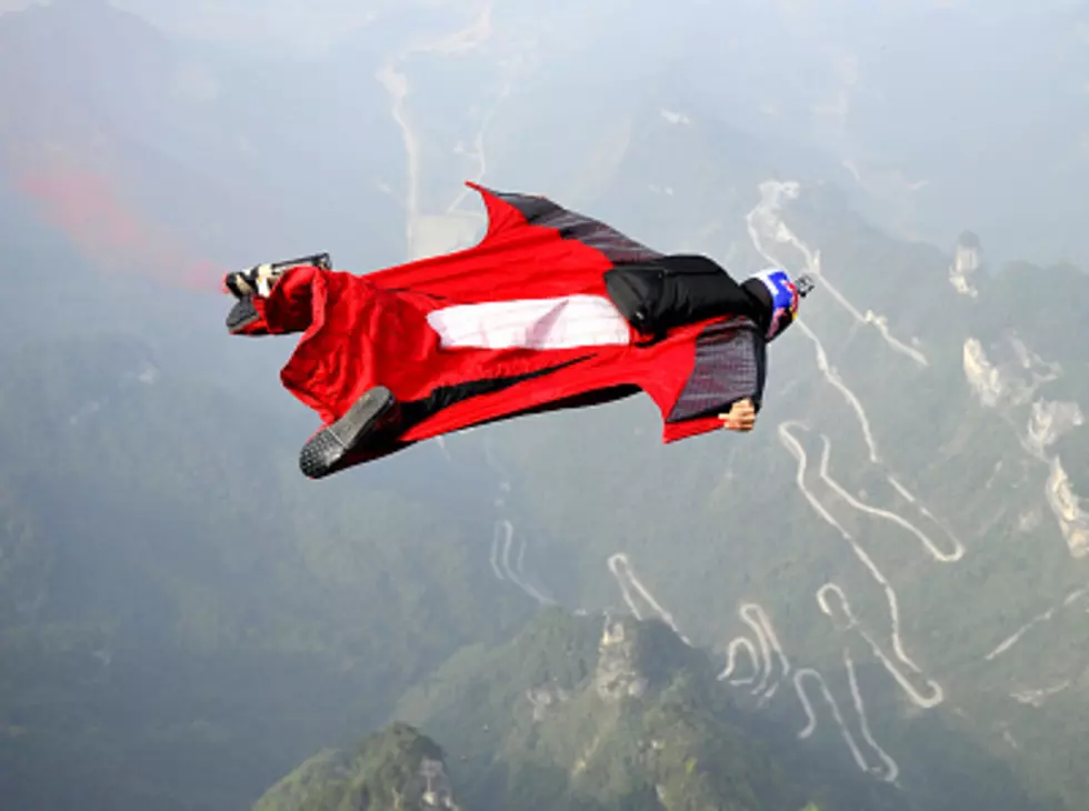 Wingsuit Flying: Absolutely THE Most Dangerous Sport [VIDEO]