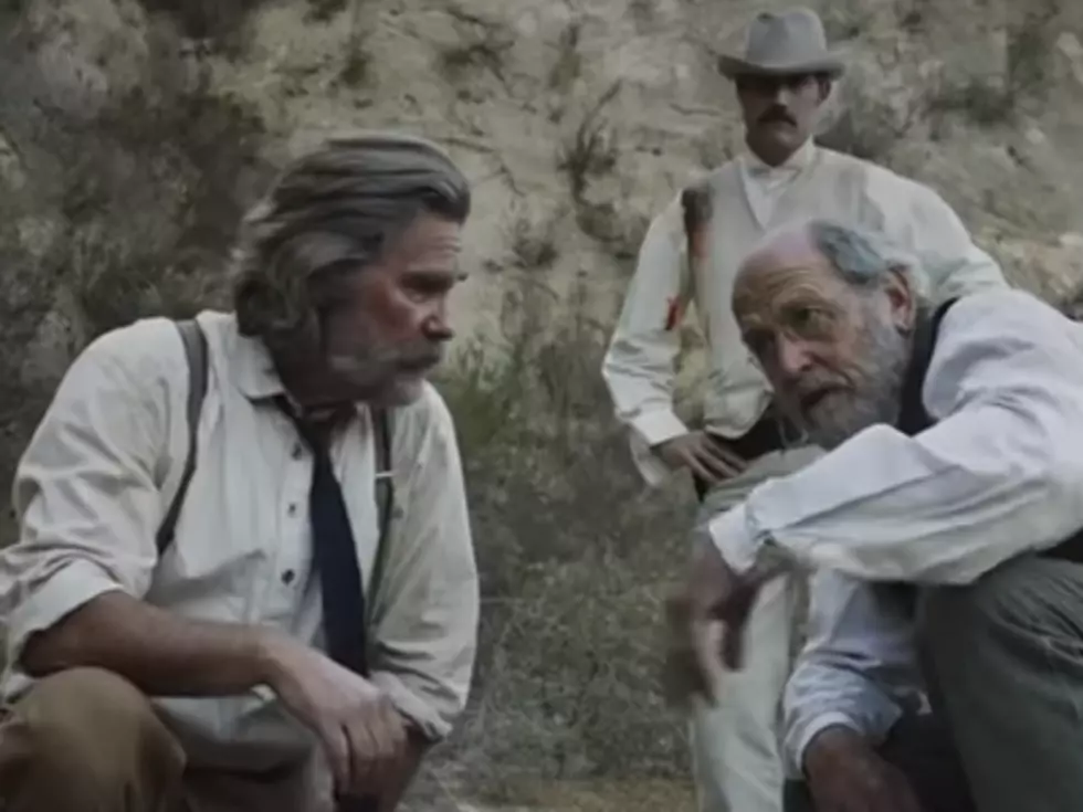 Kurt Russell&#8217;s &#8216;Bone Tomahawk&#8217; Is the Sleeper Hit of the Fall, But Is It Racist? [VIDEO]