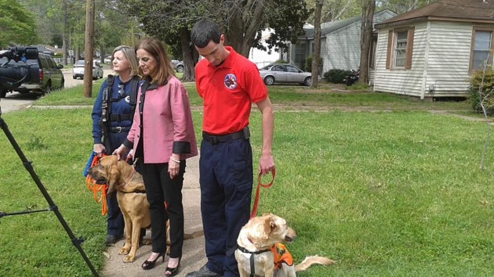 Shreveport Senior Gets Special Canine Visit
