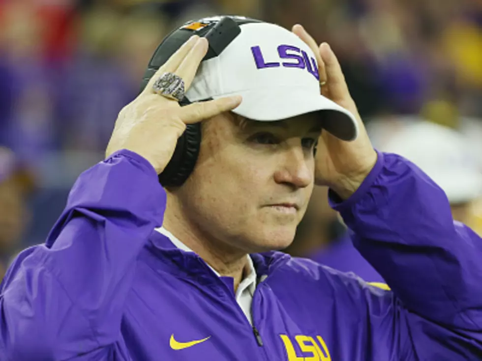 Les Miles Talks Wins Over State, How To Beat Auburn [VIDEO]