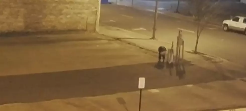 Man Caught on Video Taking a Dump in Downtown Shreveport