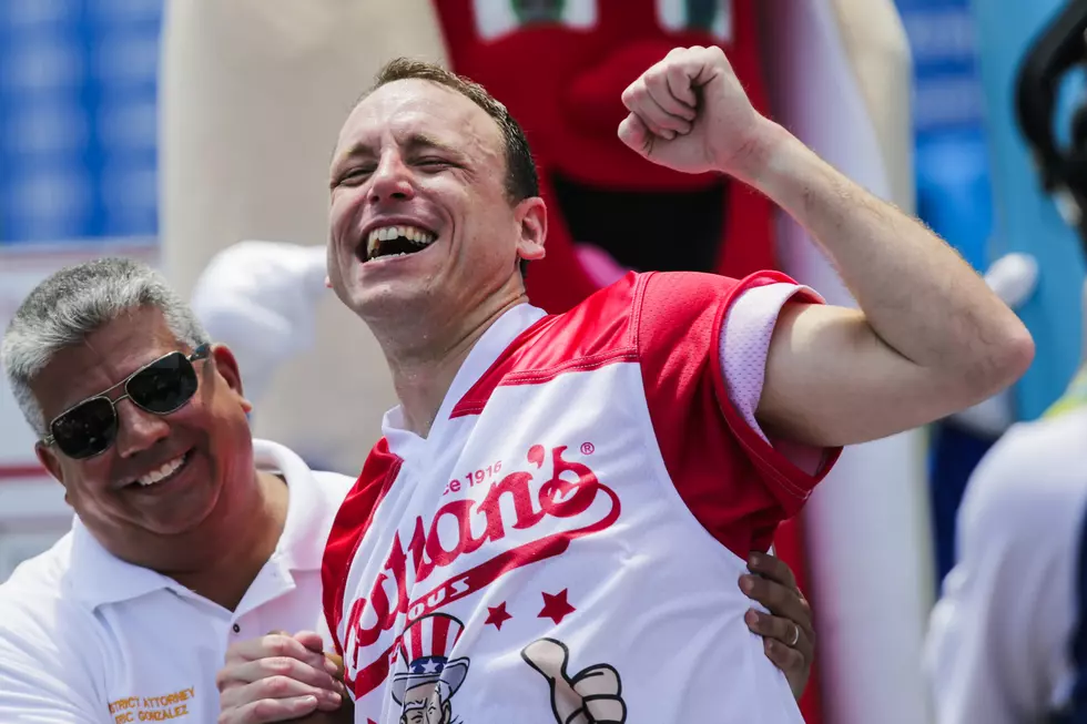 Joey Chestnut Breaks Record And Wins July 4th Hot Dog Eating Contest