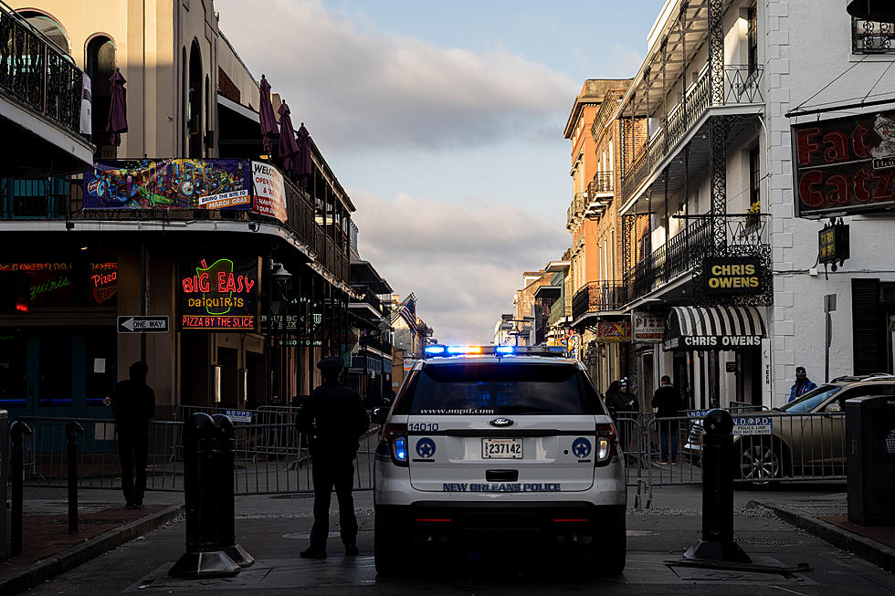 French Quarter Mass Shooting - Watch As People Run for Their Live
