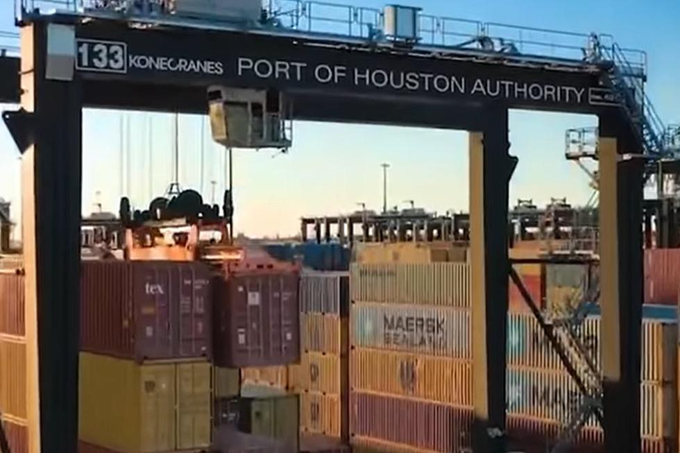 Texas Video Disses West Coast Back Ups: Come Unload Your Ships Here