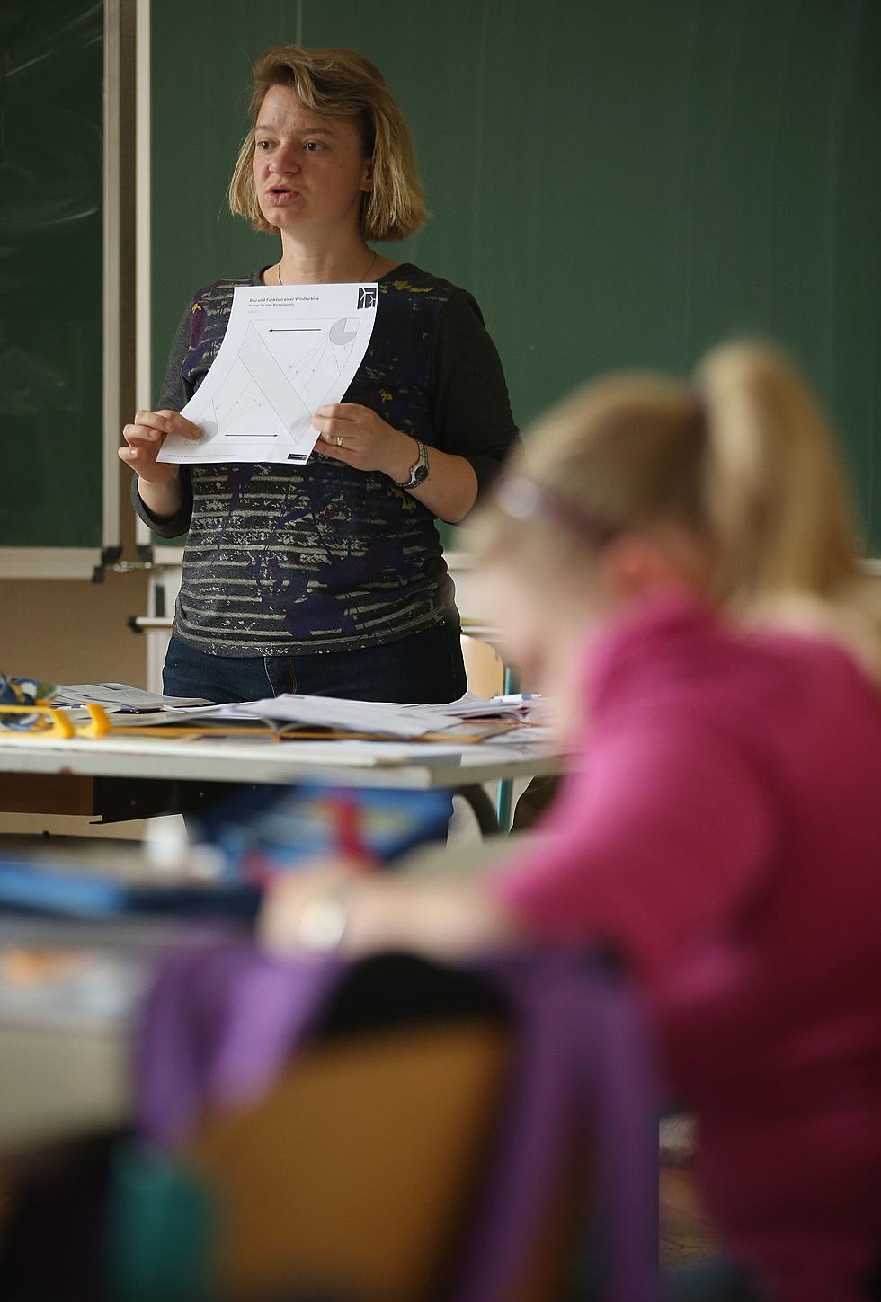 Shreveport Area Teachers Get Back to School Supplemental Check