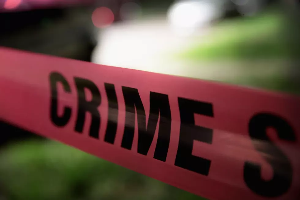 Shreveport Armed Robbery Leaves Clerk Injured