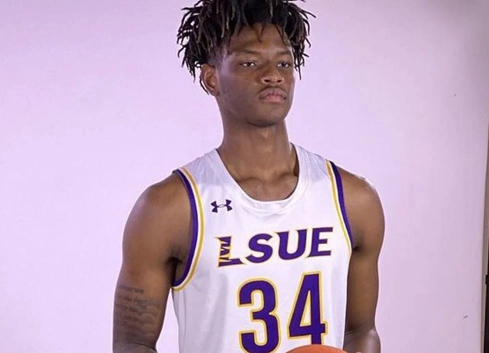 Mid-City Miracle! Payne's Buzzer Beater Caps Off Epic Rally - LSU Eunice  Athletics