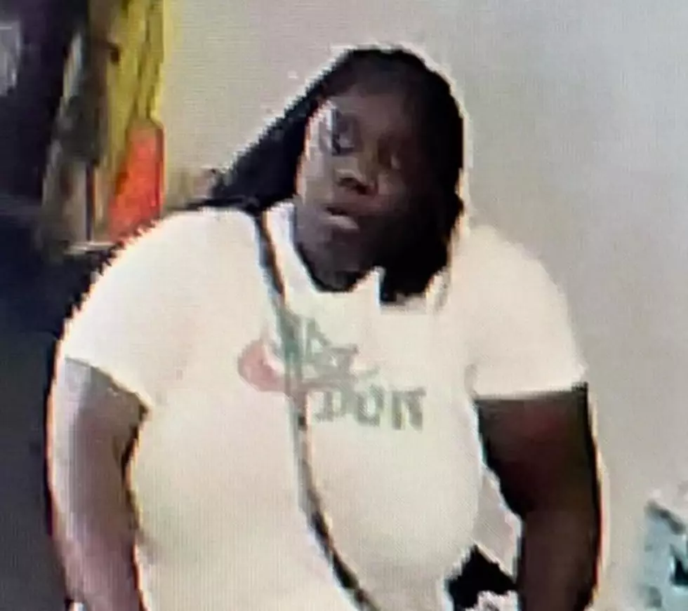 Bossier Crime Stoppers Seeking Office Depot Thief