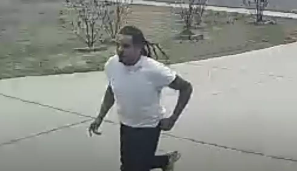 Bossier Sheriff&#8217;s Department Seeking Package Thief