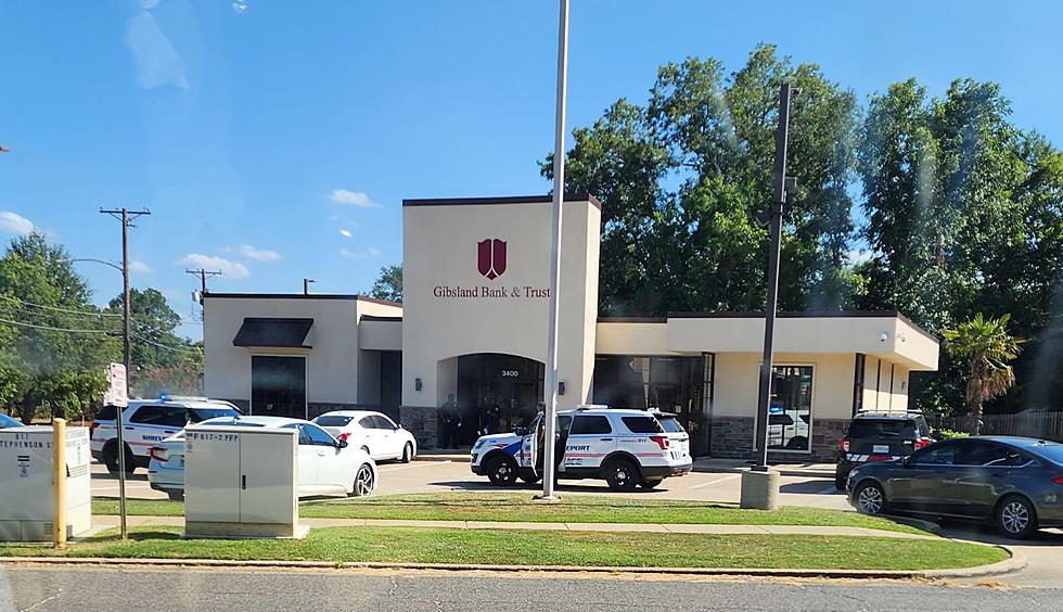 Shreveport Bank Robbed By Masked Man