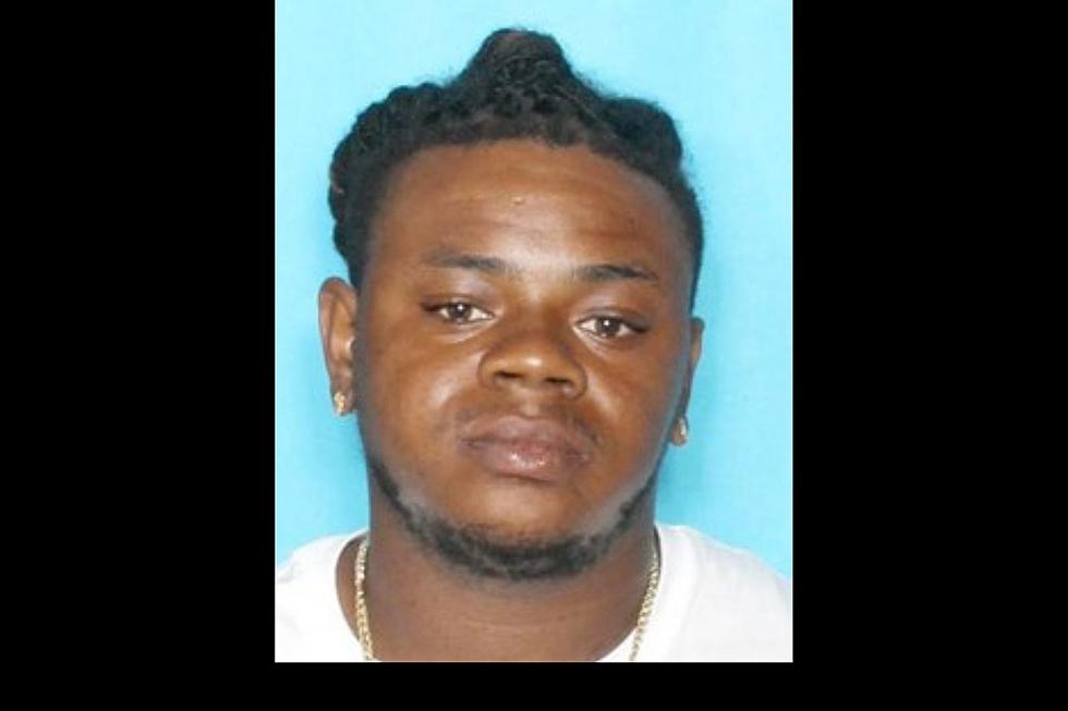 Shreveport Man Wanted: Battery and Battery of a Child
