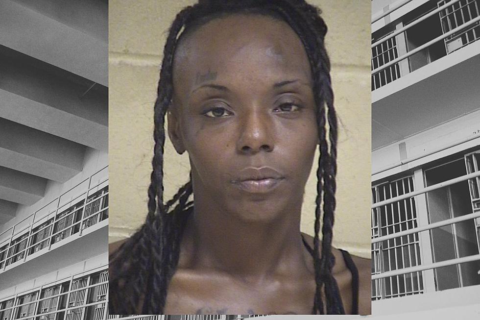 Armed Woman Arrested by Shreveport Police After Altercation