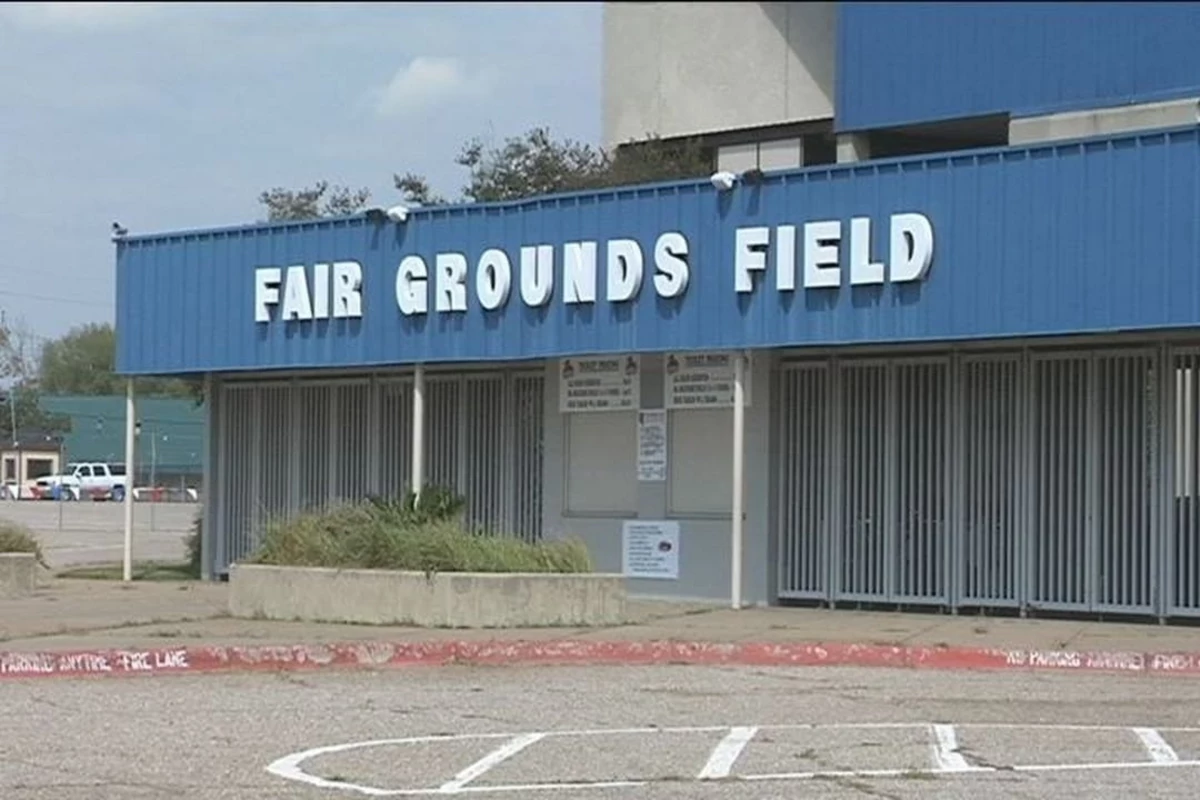 Crews Are Back at Work at Shreveport's Fairgrounds Field