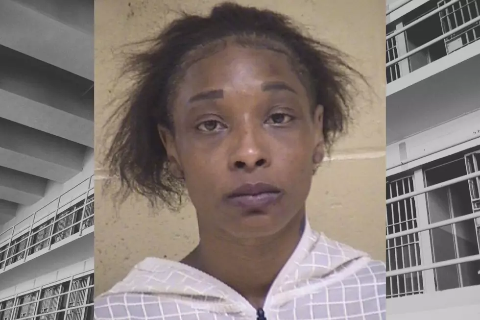 Shreveport Woman Faces Aggravated Assault & Battery Charges