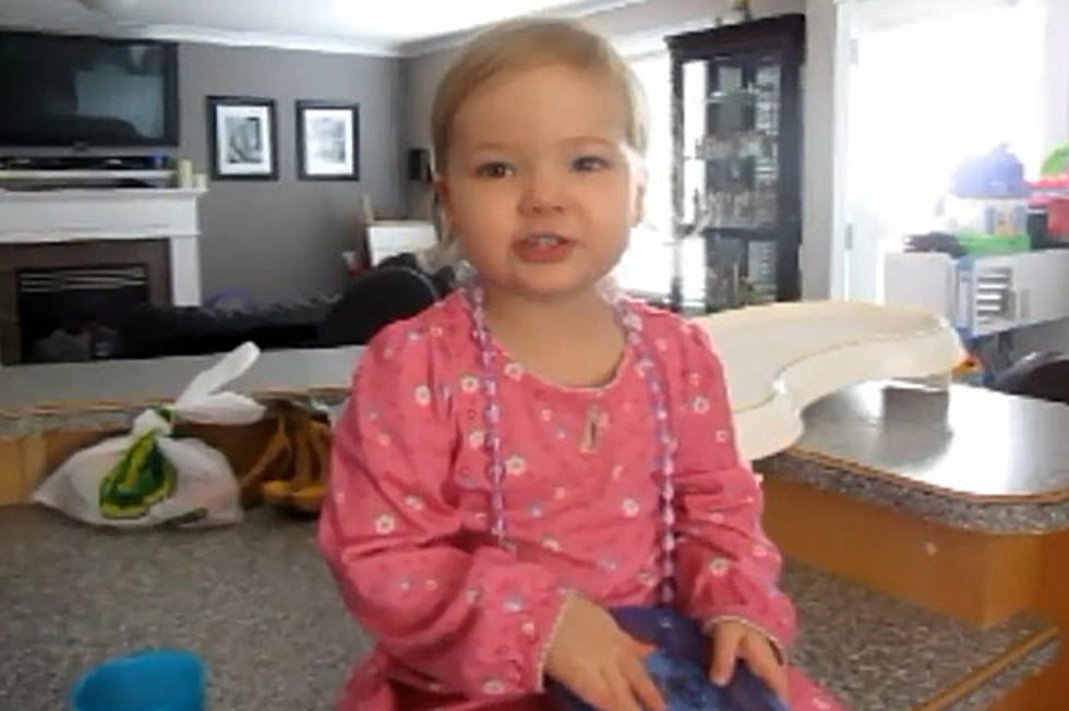 Two-Year-Old Toddler Sings Adele’s ‘Someone Like You’