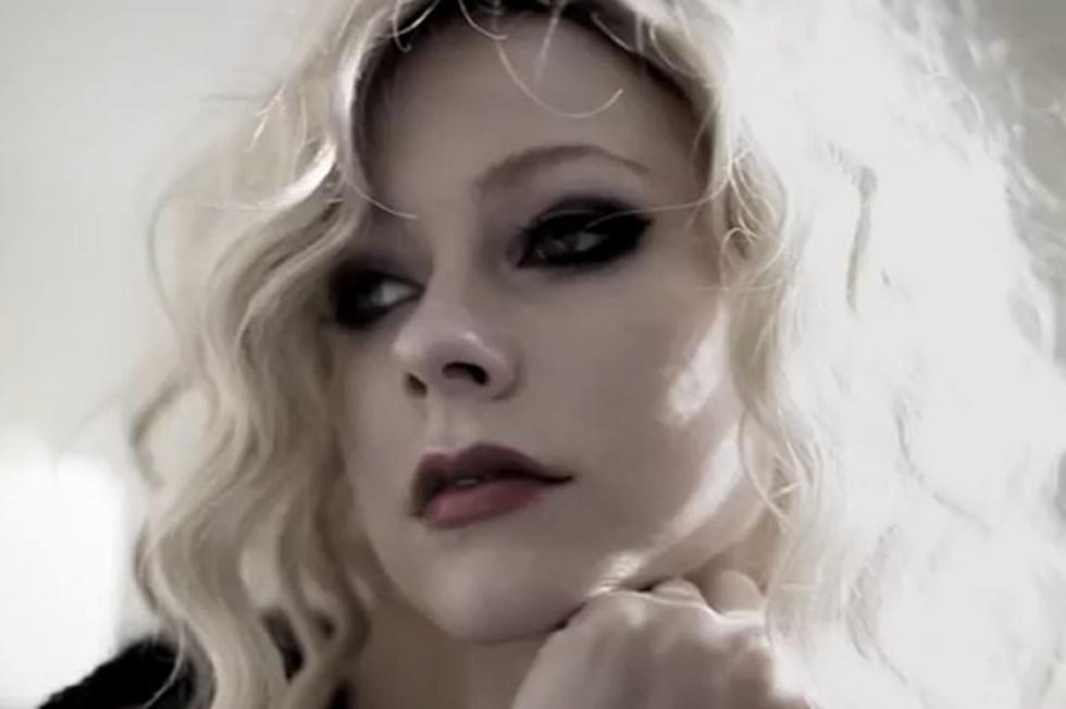 Avril Lavigne Bids Adieu in New ‘Goodbye’ Video