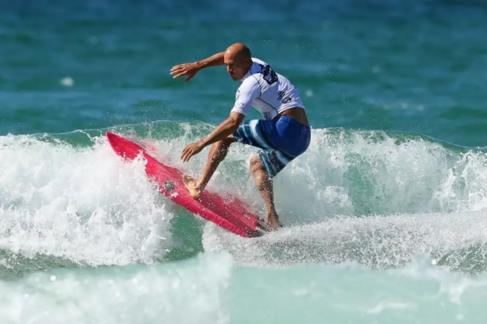 Surfer Kelly Slater Is This Week&#8217;s Hump Day Hunk [PHOTOS]