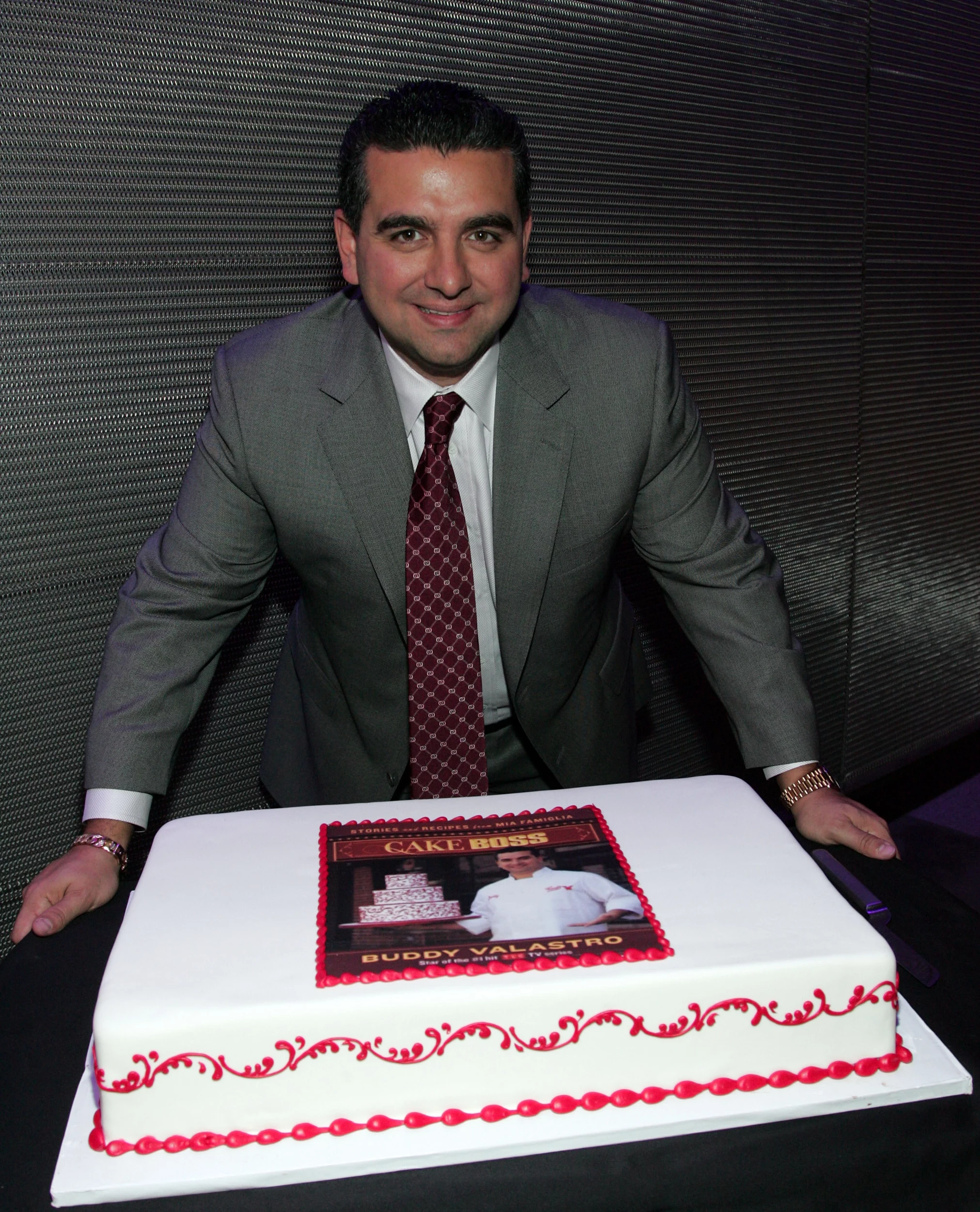 Cake Boss Star Buddy Valastro Injures Hand In Horrific Bowling Accident